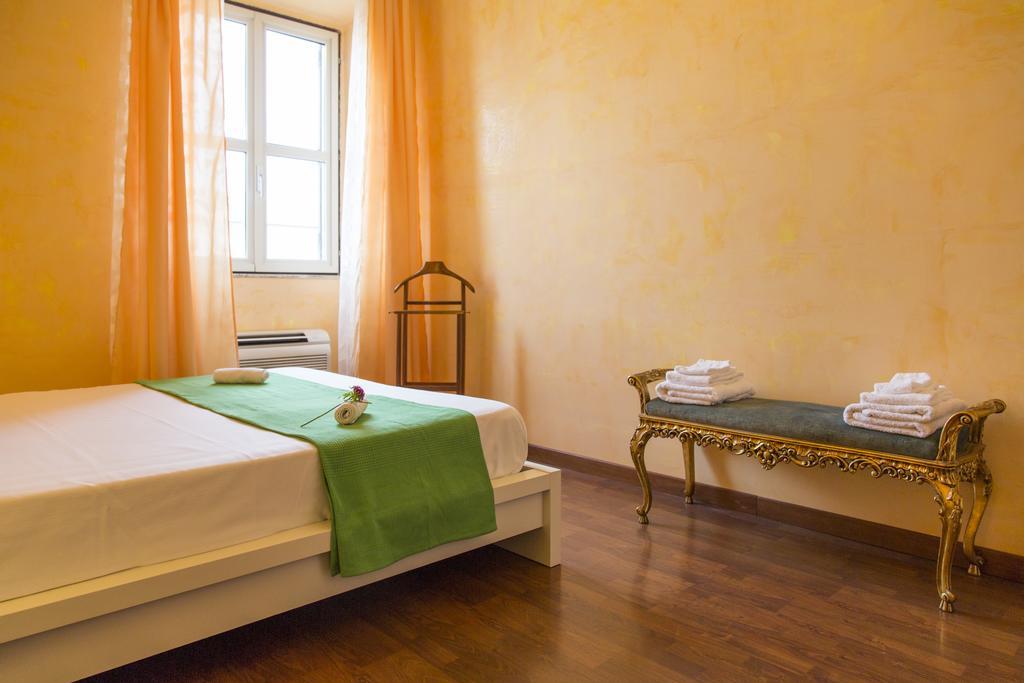 Roma Termini Apartment Buitenkant foto