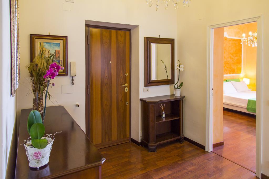 Roma Termini Apartment Buitenkant foto